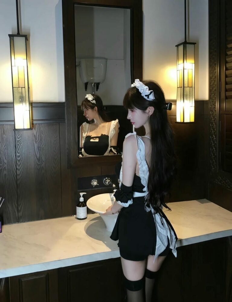 314+ ảnh gái xinh mặc váy siêu ngắn thần thái đỉnh cao khó rời mắt