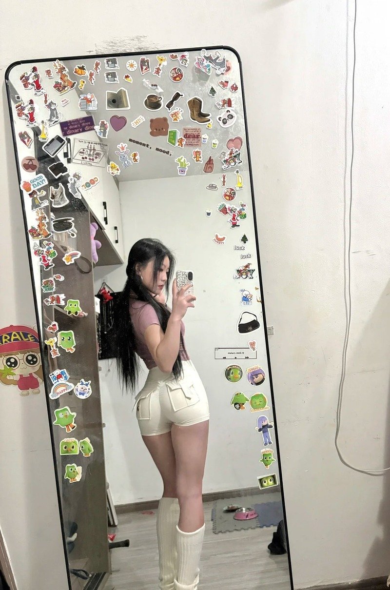 gái xinh mông to 4