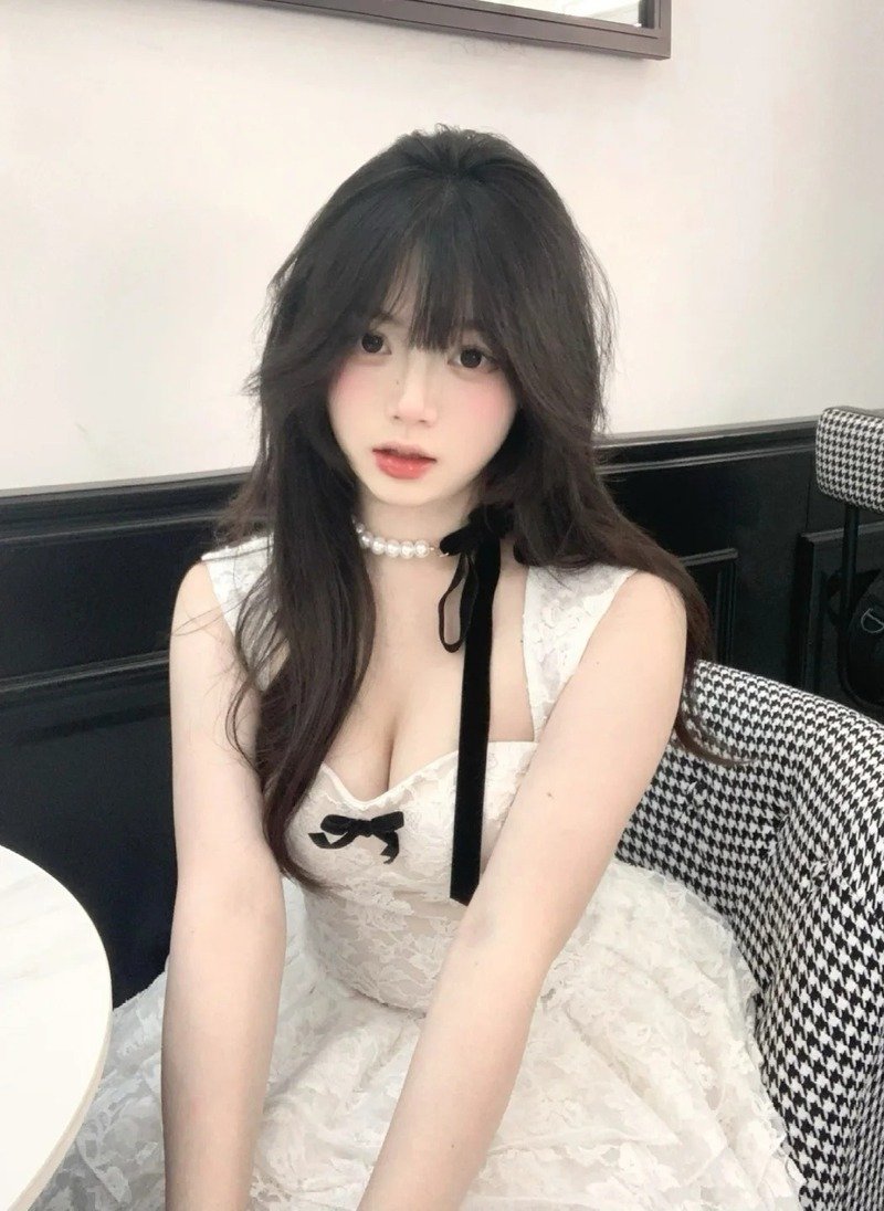 gái xinh tiktok 10