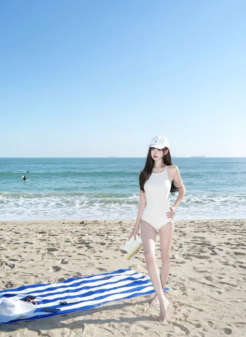 gái xinh tiktok mặc bikini 4