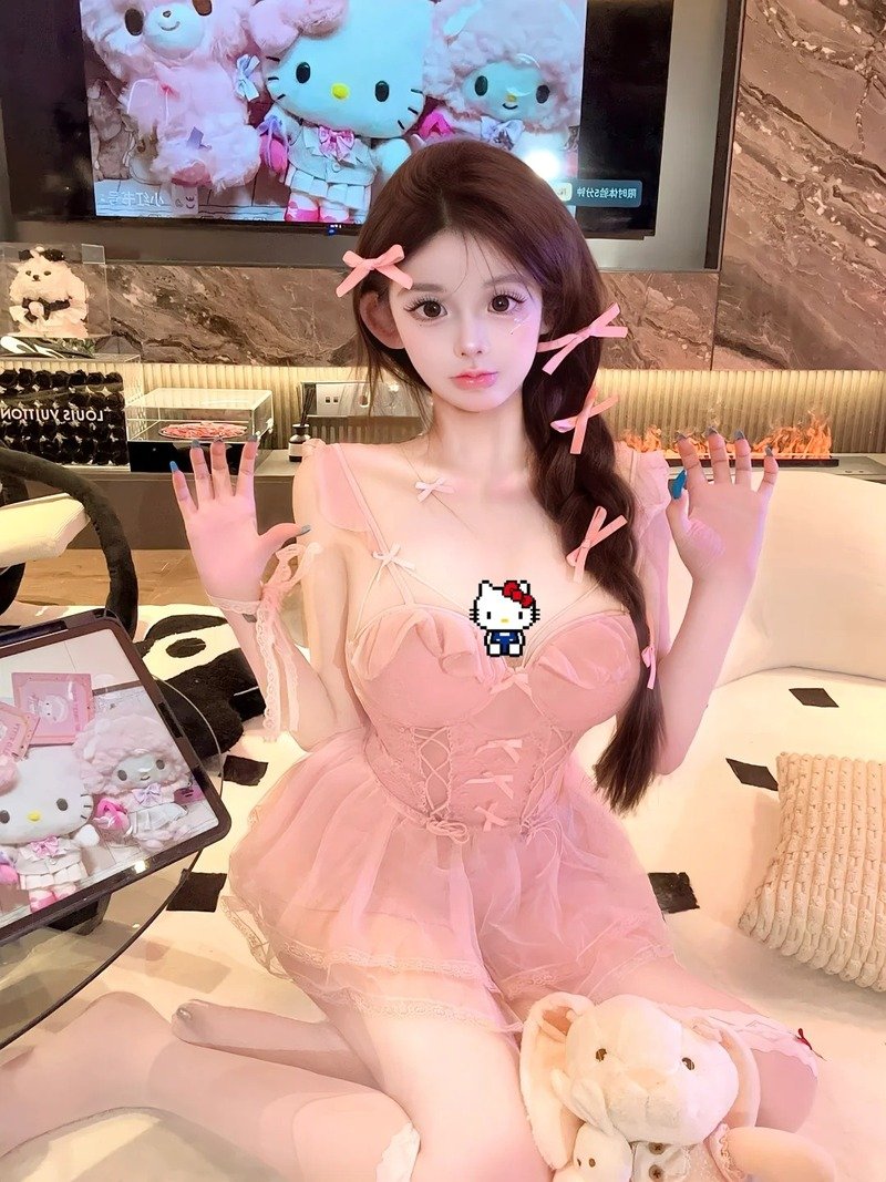 gái xinh tiktok mặc váy ngắn 11