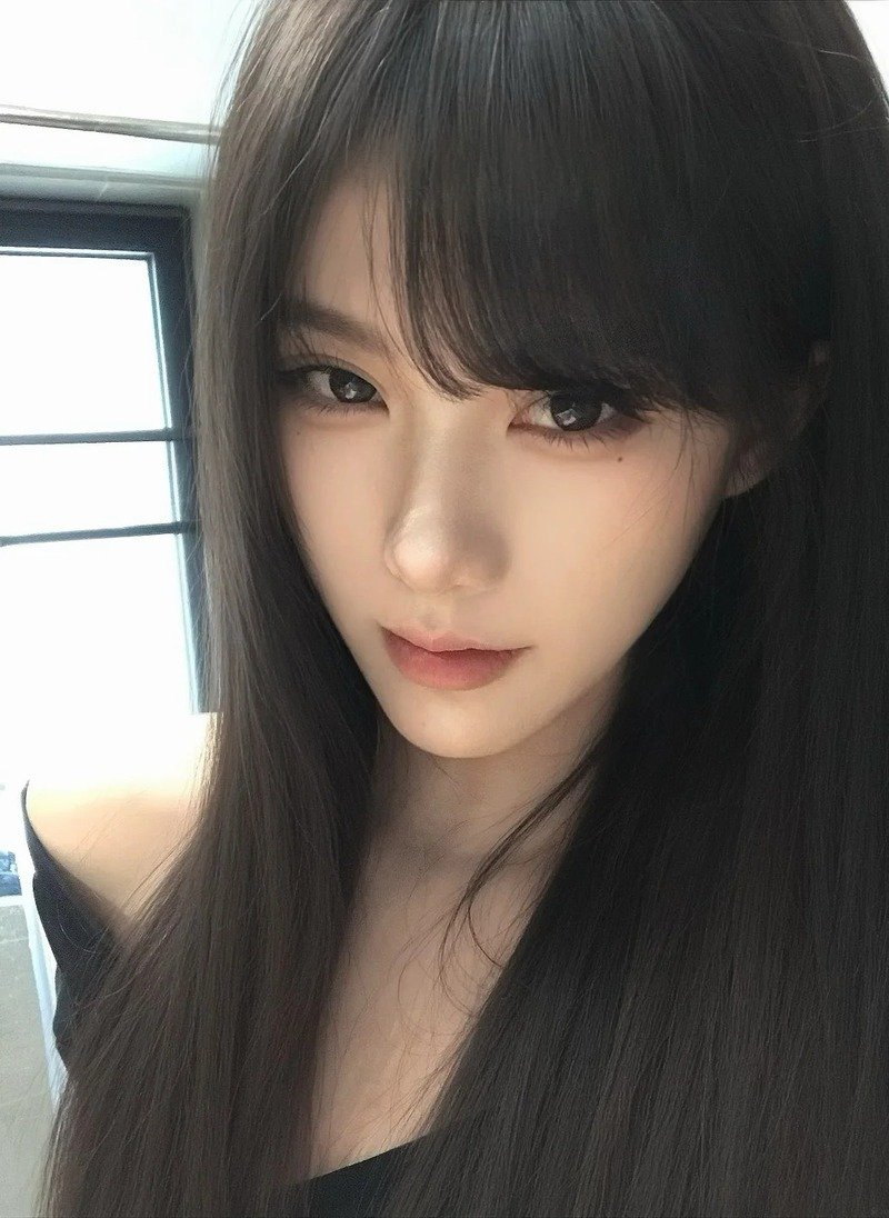 gái xinh tóc dài 1