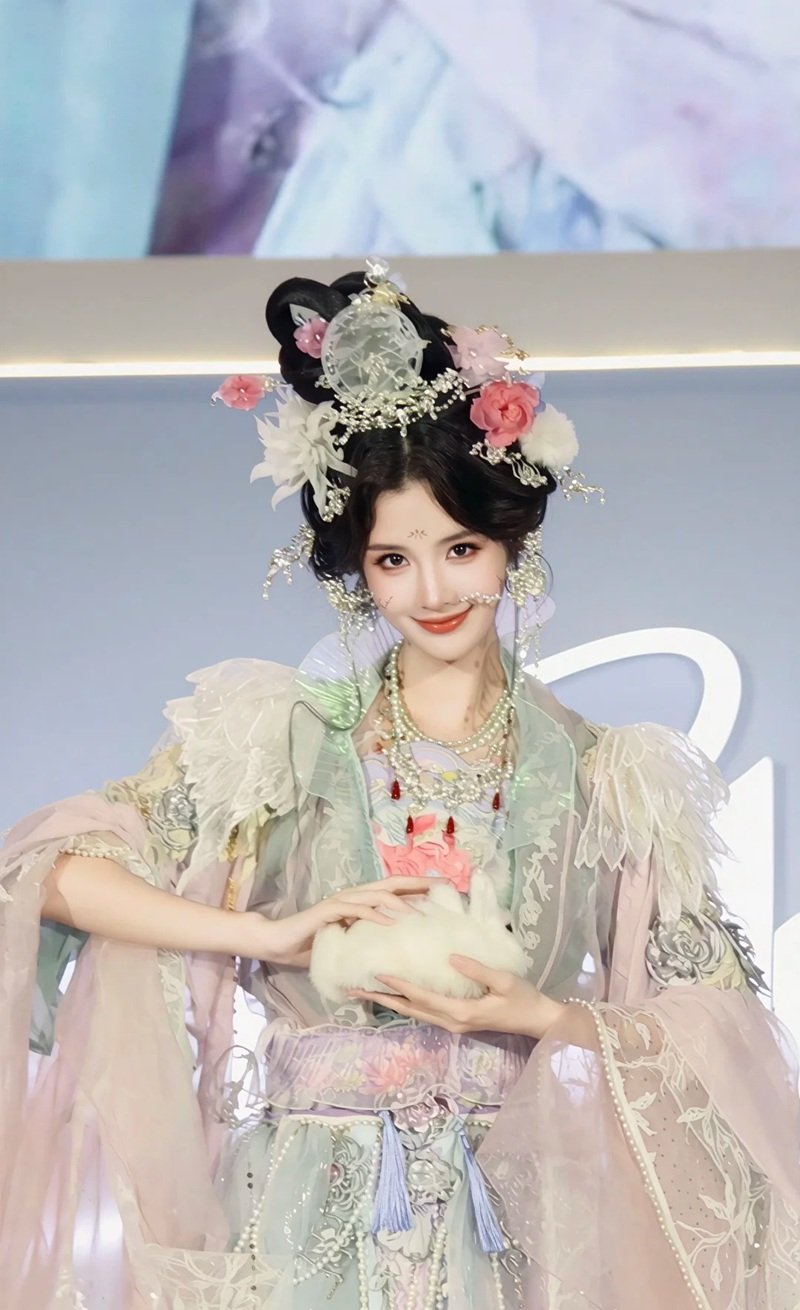 gái xinh trung quốc cosplay cổ trang