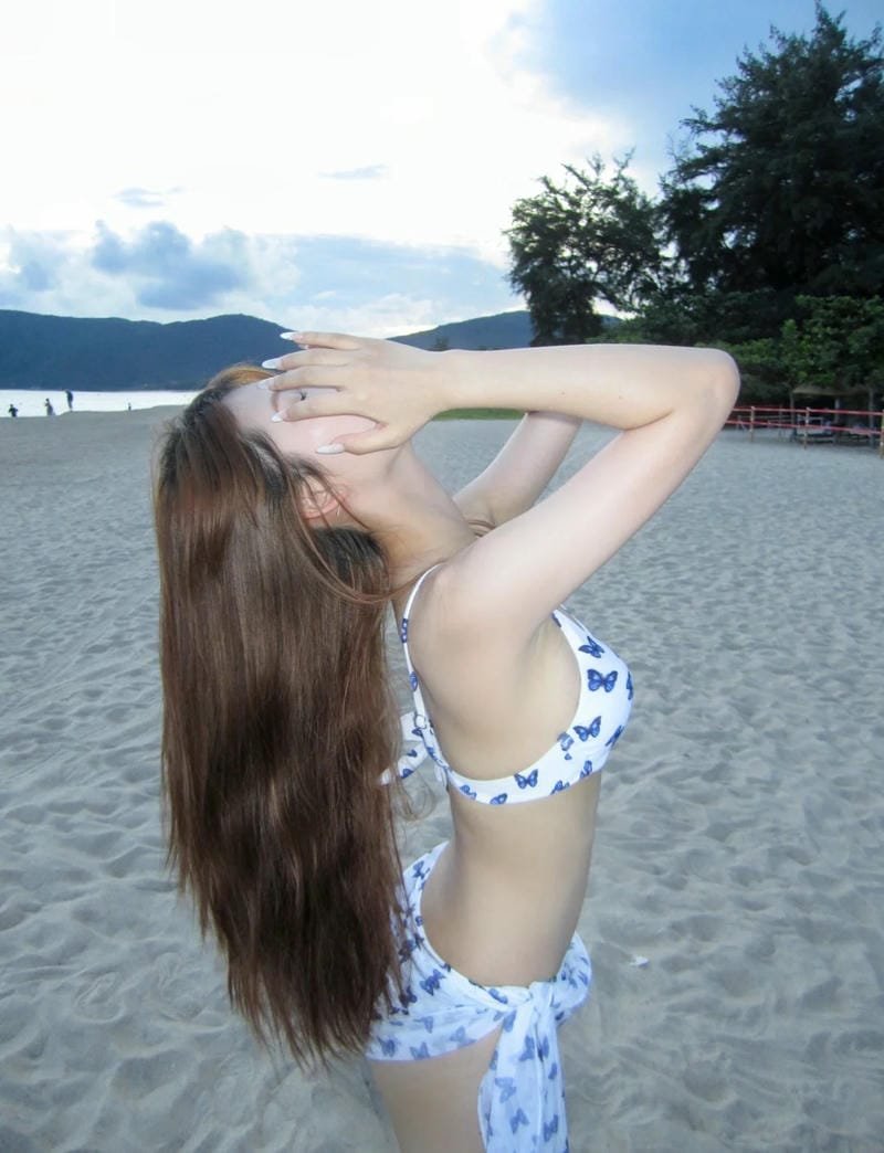 gái xinh trung quốc mặc bikini đẹp 19