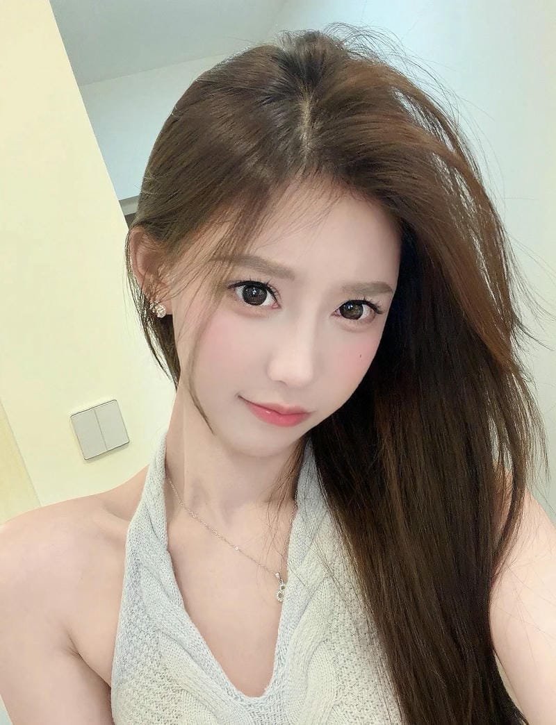 gái xinh tự sướng 25