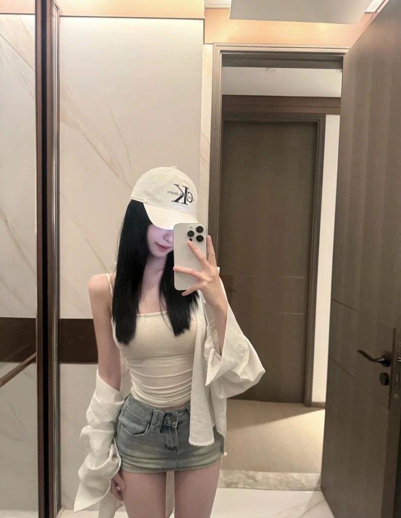 gái xinh việt nam mặc váy ngắn 15