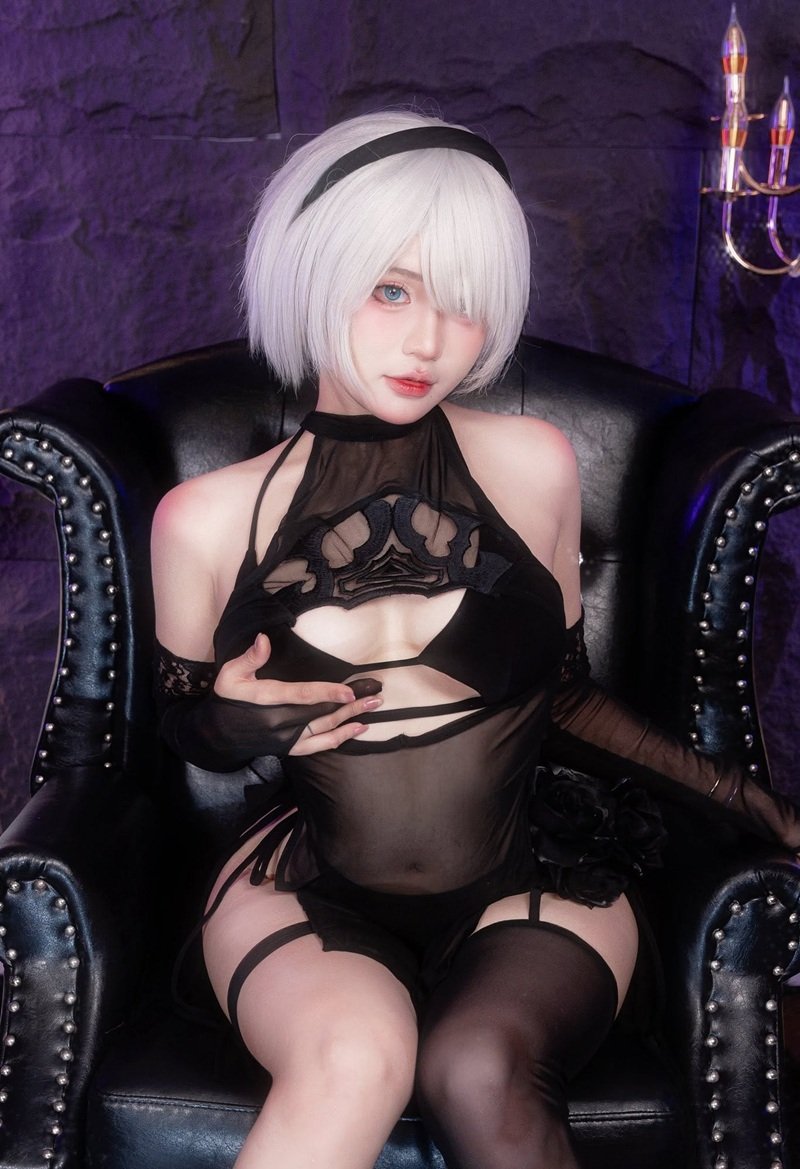 gái xinh vú to cosplay 20