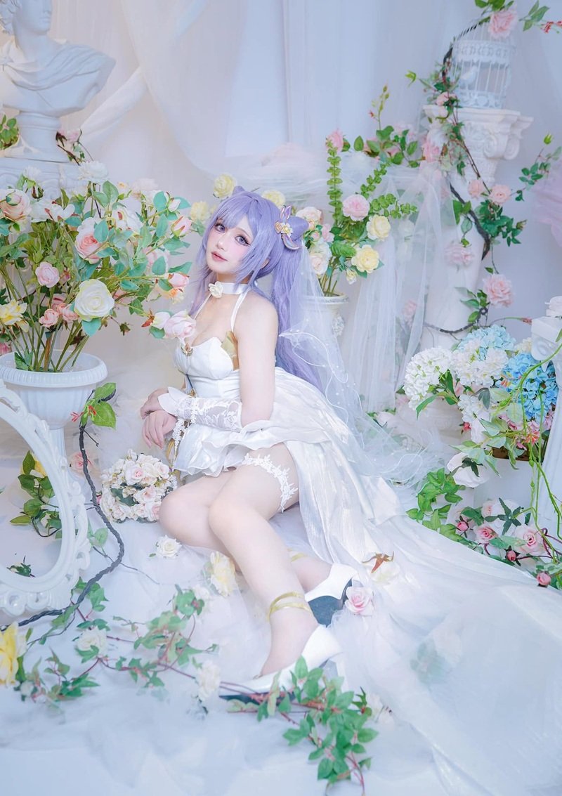 gái xinh vú to cosplay 3