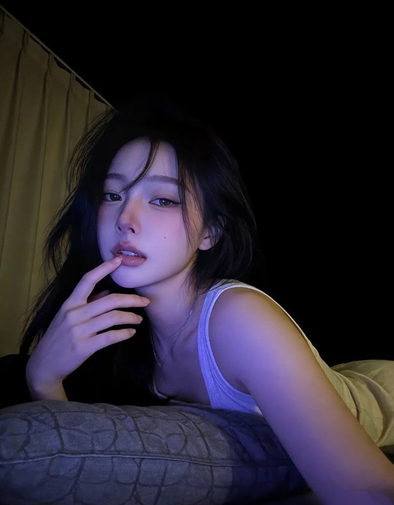 gái xinh vú to múp 15