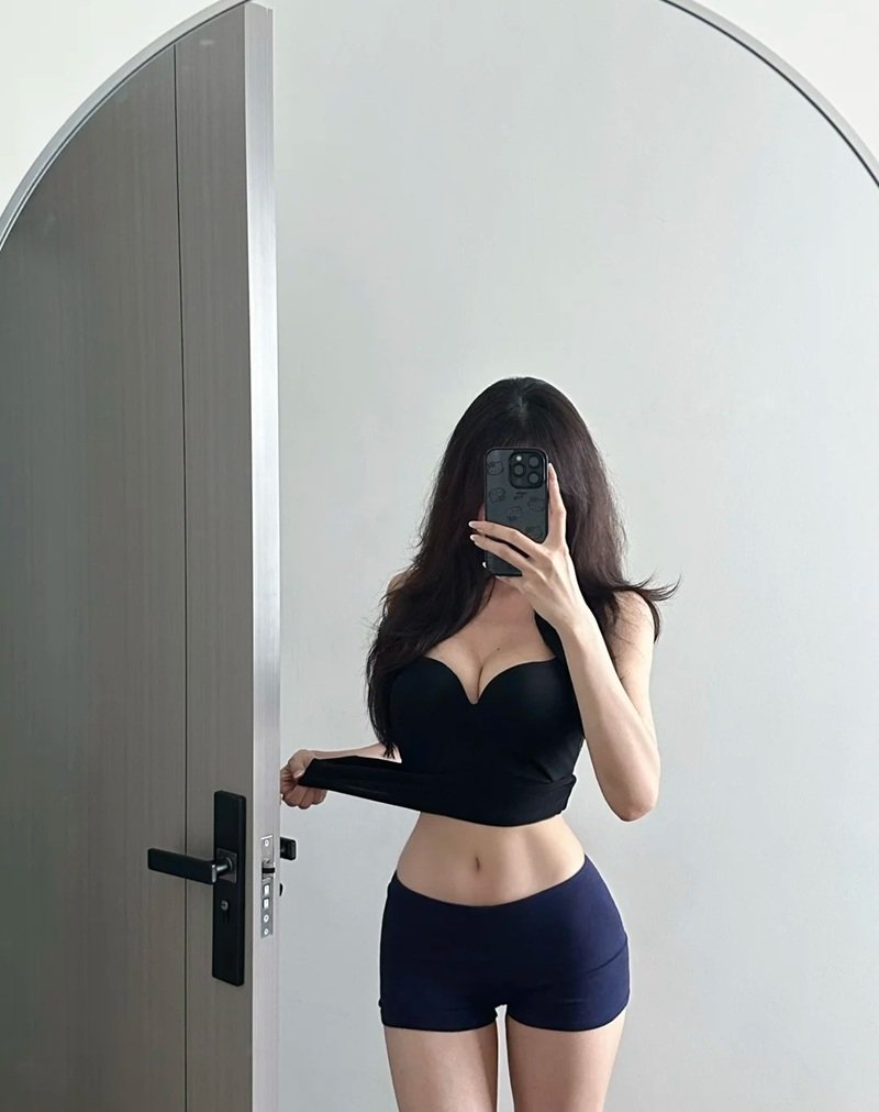 gái xinh vú to múp 22