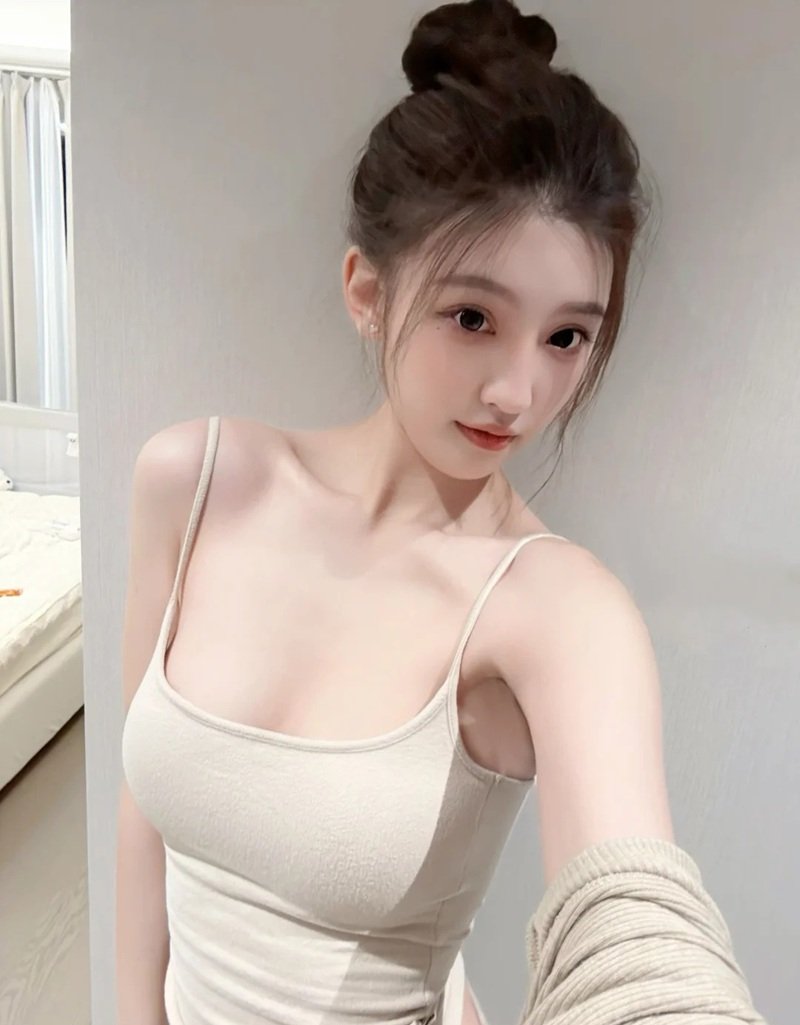 gái xinh vú to múp 27