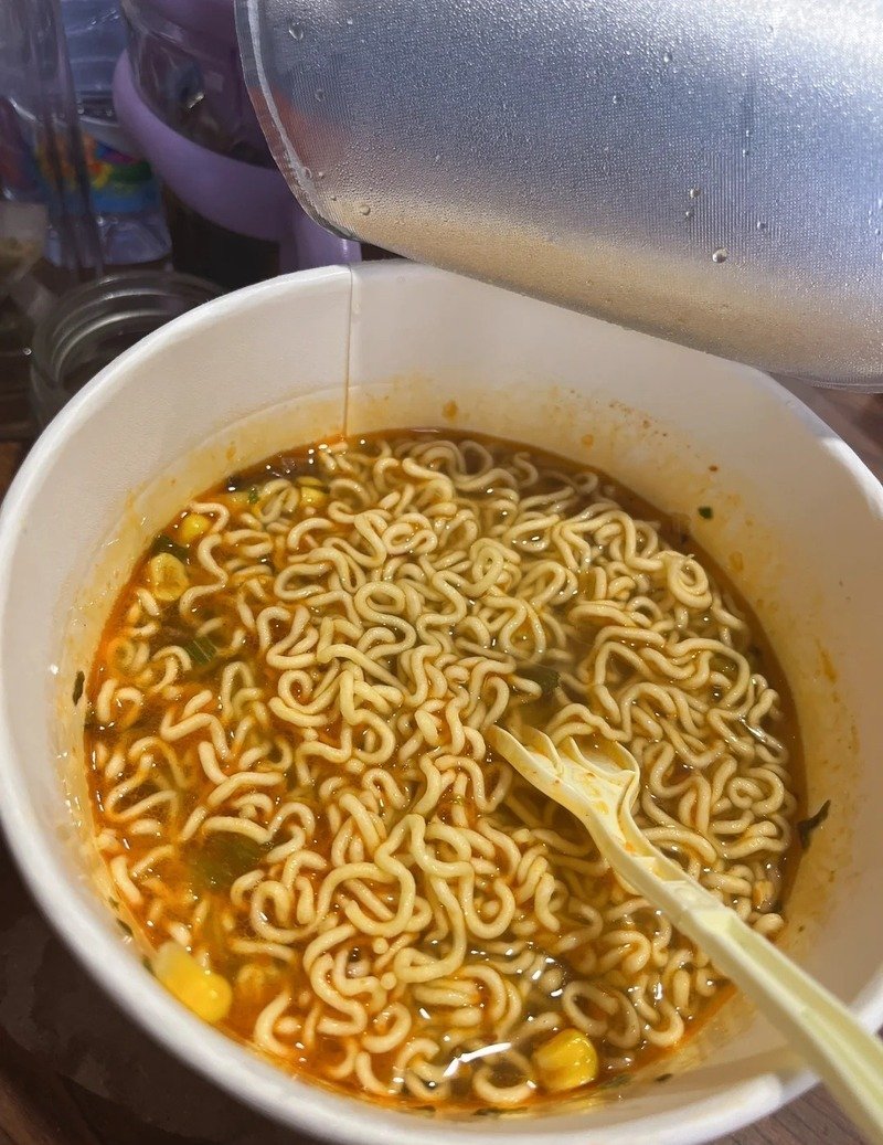 hình ảnh nghèo hài hước 1