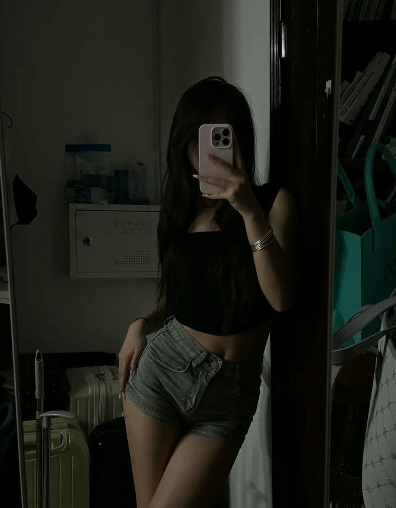 hình ảnh nữ che mặt ngầu 20