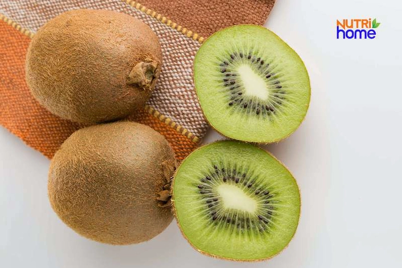 Kiwi chống táo bón cho trẻ em