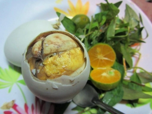 Mùng 1 đầu tháng nên ăn và không nên ăn gì để may mắn cả tháng