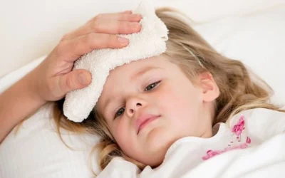 Sốt nên ăn gì để nhanh hồi phục? Chế độ dinh dưỡng hồi phục thần tốc