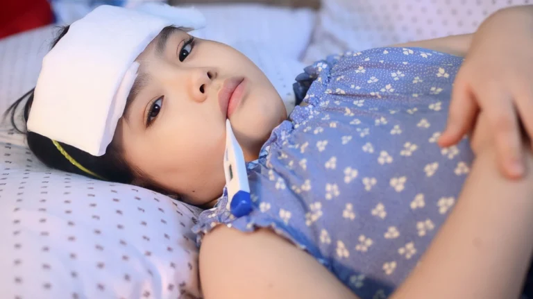 Sốt xuất huyết nên ăn gì để tăng tiểu cầu nhanh chóng và an toàn?