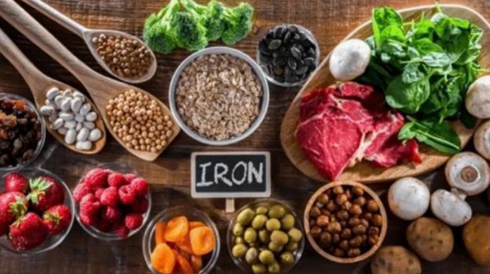Thực phẩm giàu vitamin giúp hỗ trợ hấp thu sắt