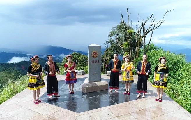 Toàn cảnh khu vực điểm cực Tây Việt Nam