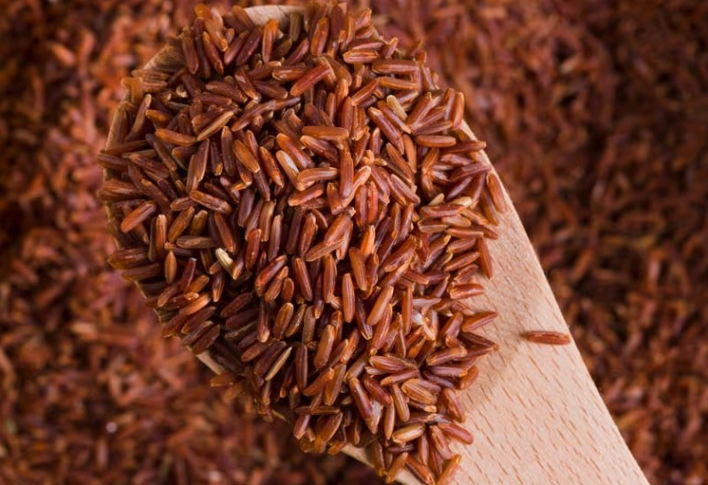 Trẻ sơ sinh bị bón mẹ nên ăn gì? - Thực phẩm giàu chất béo không bão hòa, protein nạc và tinh bột