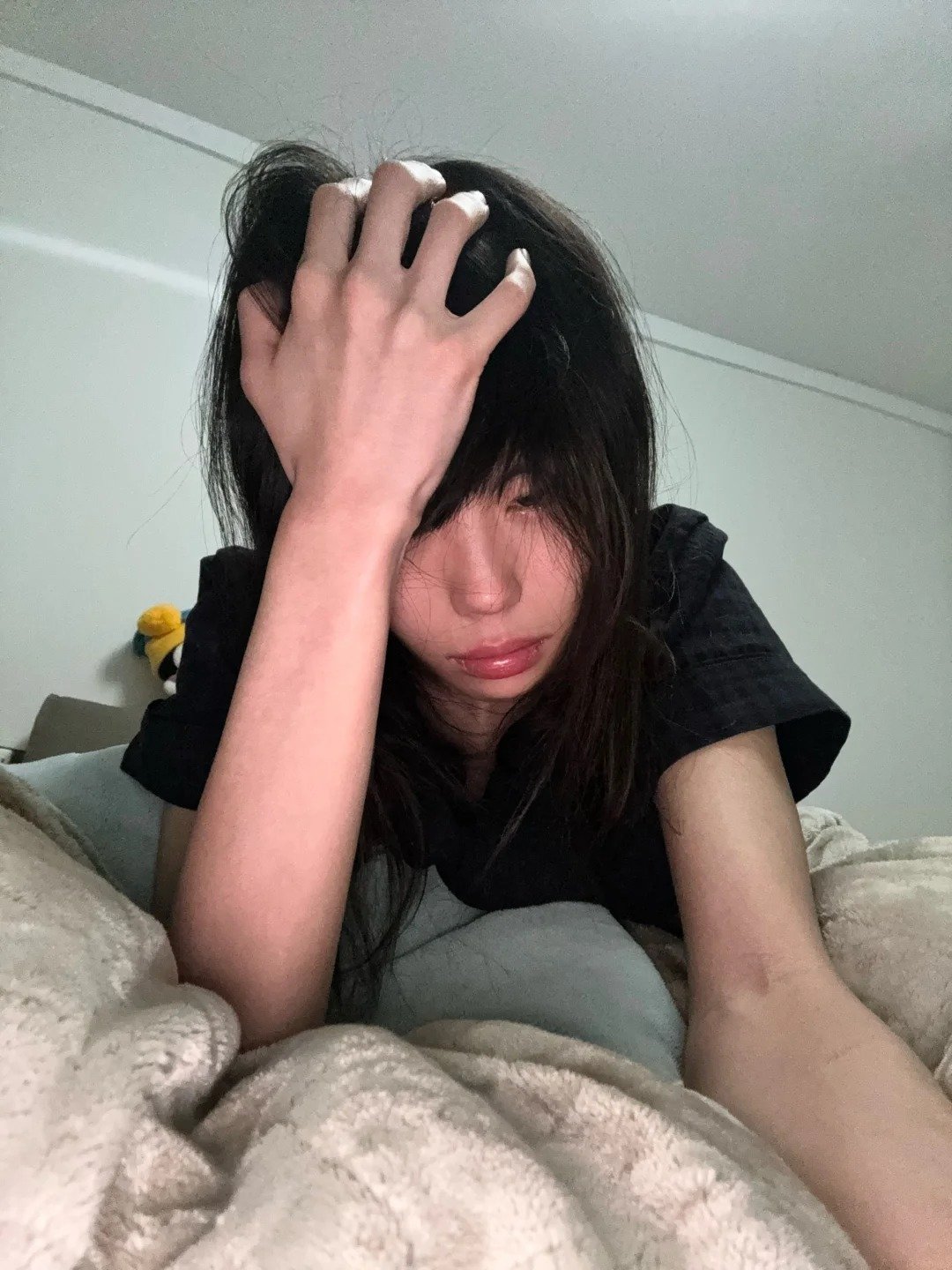 ảnh con gái khóc 29