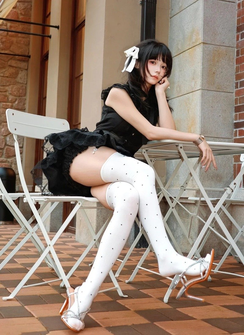 ảnh gái xinh dáng đẹp 21