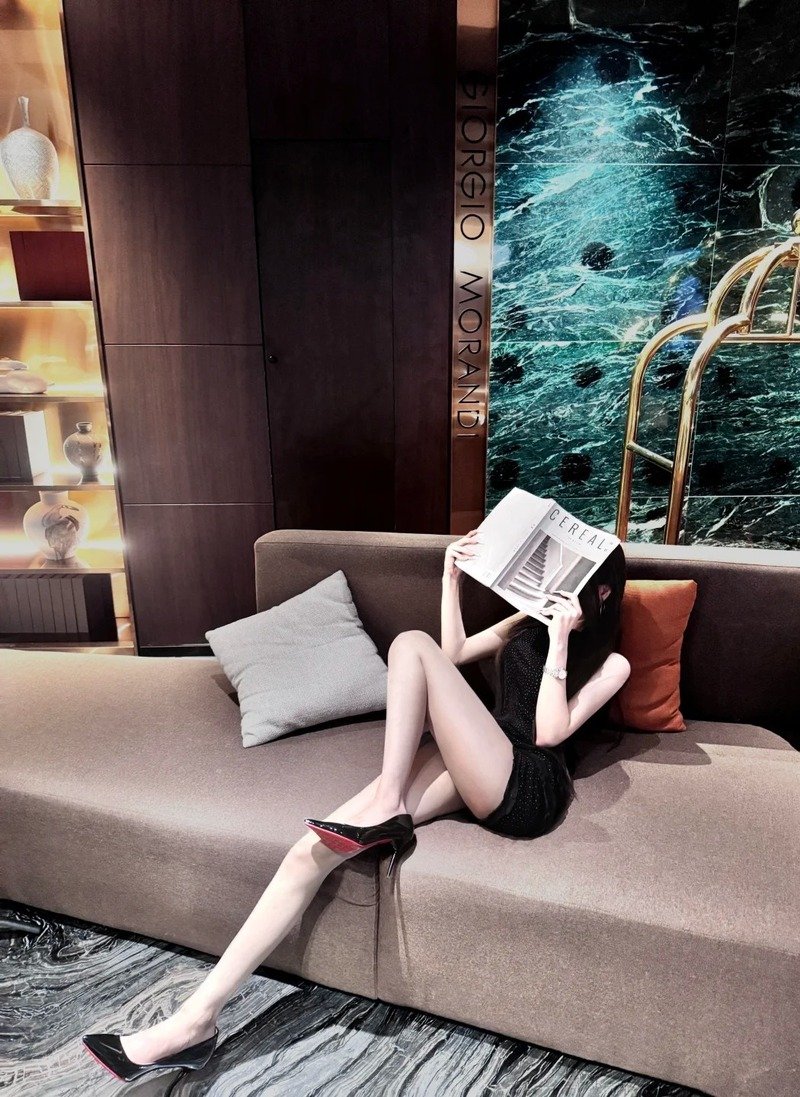 ảnh gái xinh dáng đẹp 29
