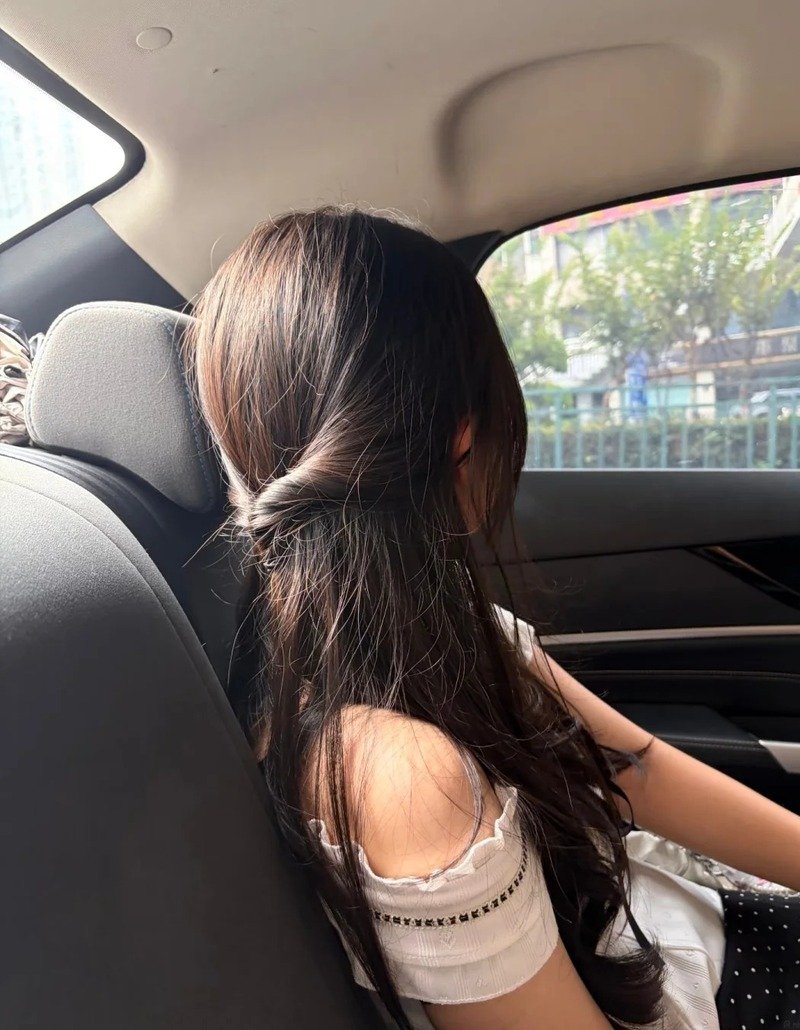 ảnh gái xinh giấu mặt 17