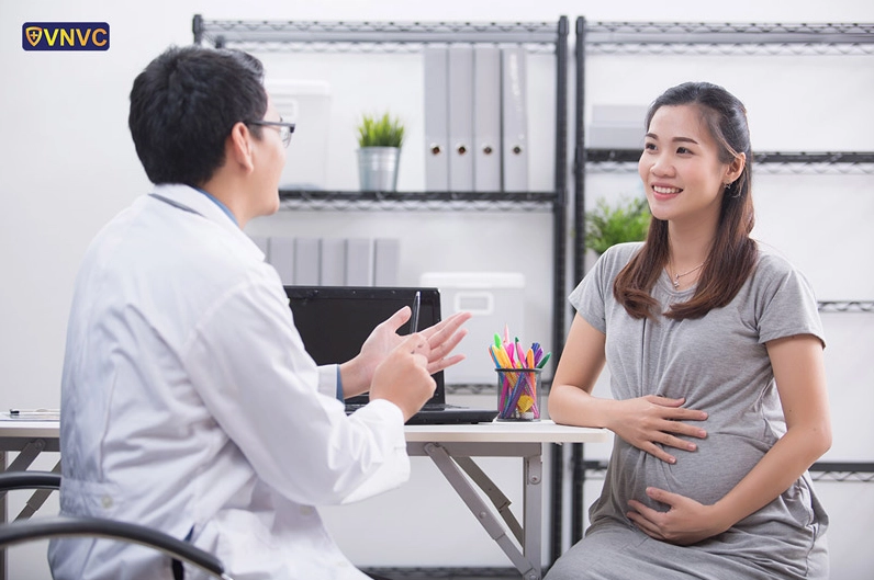 Các món ăn nhẹ, khô giúp giảm ốm nghén