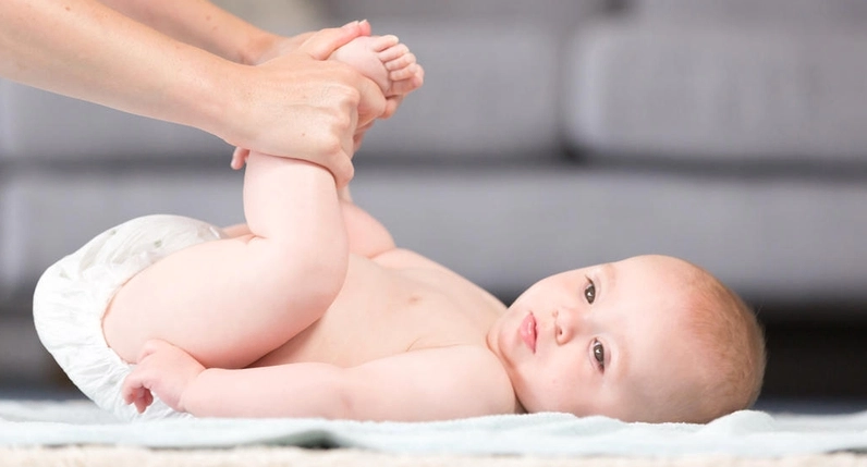 Cách hỗ trợ trị táo bón cho trẻ dưới 1 tuổi hiệu quả 4