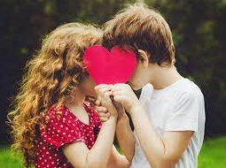 Crush là gì trong tiếng Anh? Hé lộ bí ẩn cảm xúc tuổi mới lớn