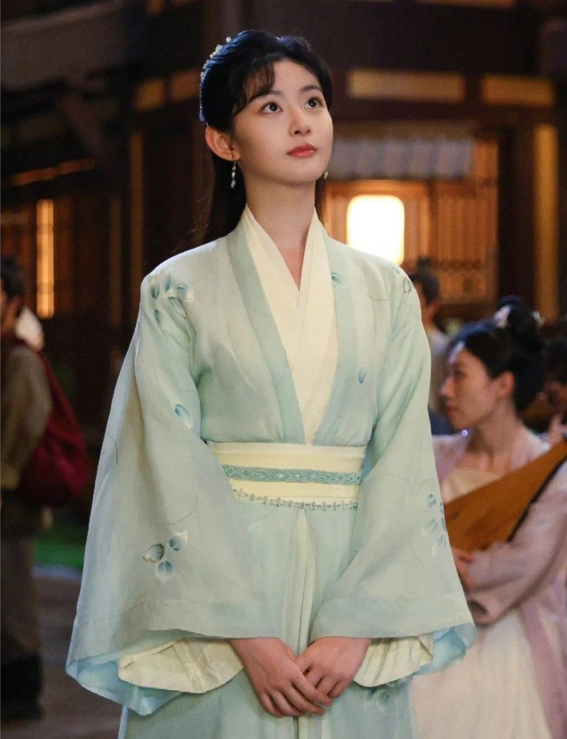 đổng huyên nhi 16