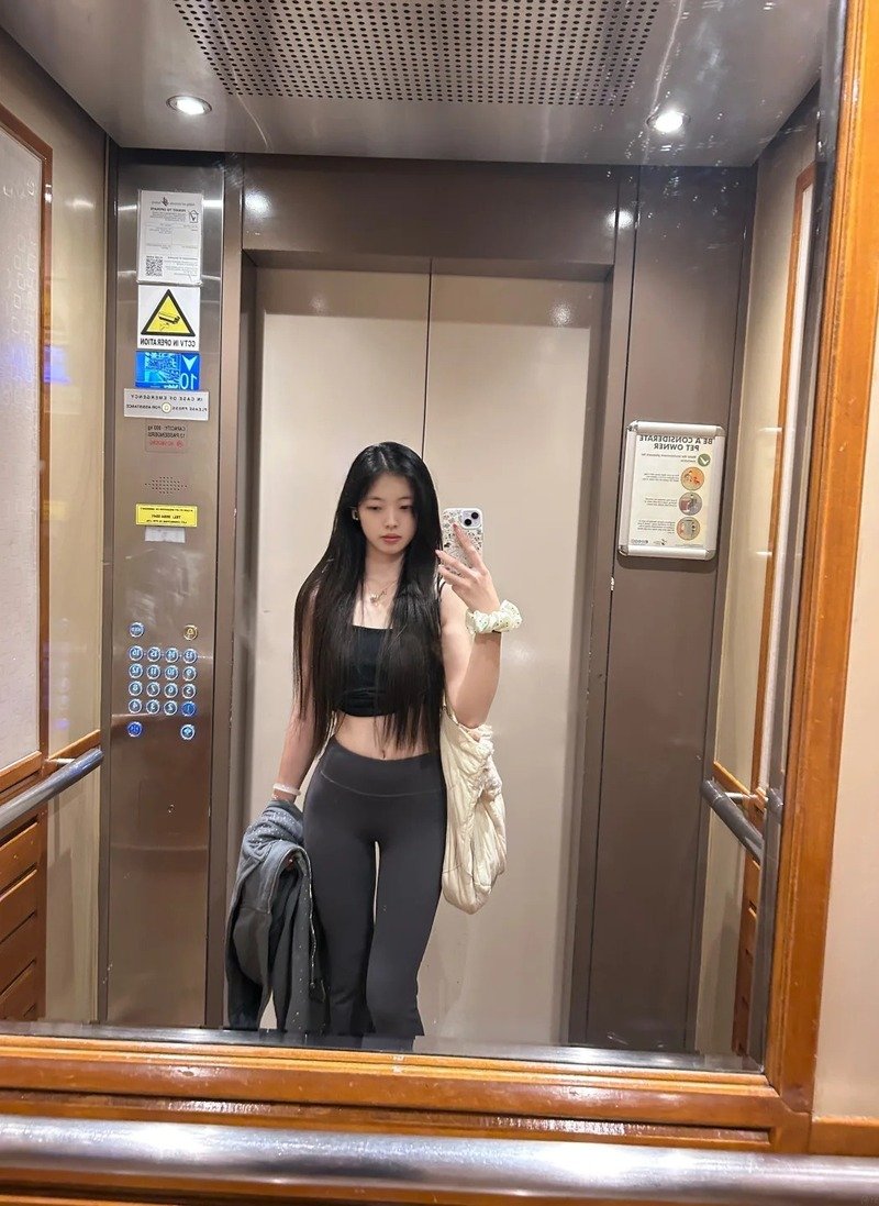 gái singapore 25