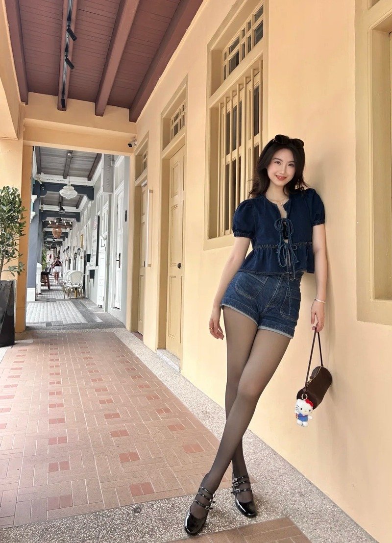 gái singapore 27