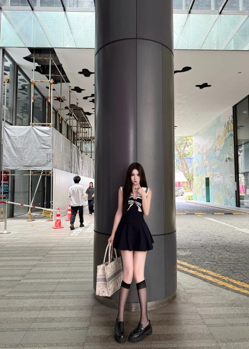gái singapore 28