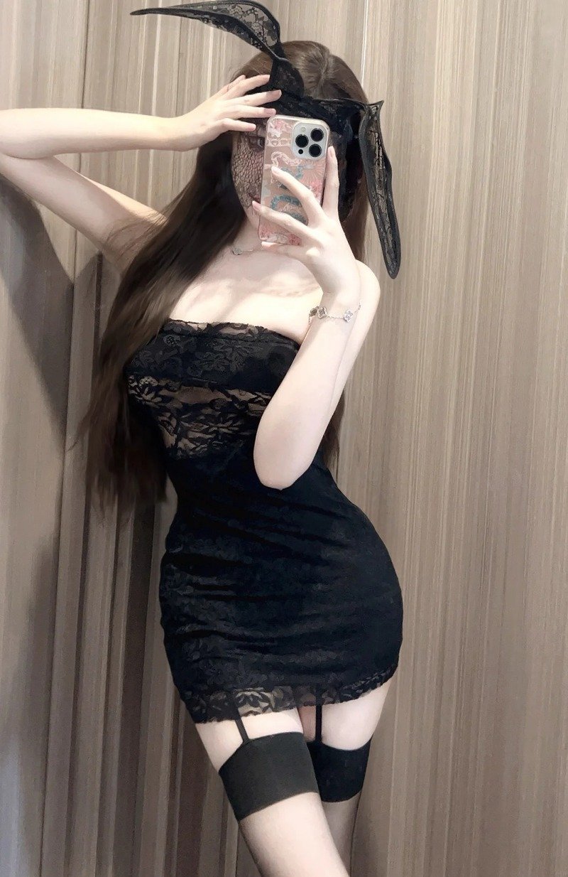 gái xinh mặc đồ ren 27
