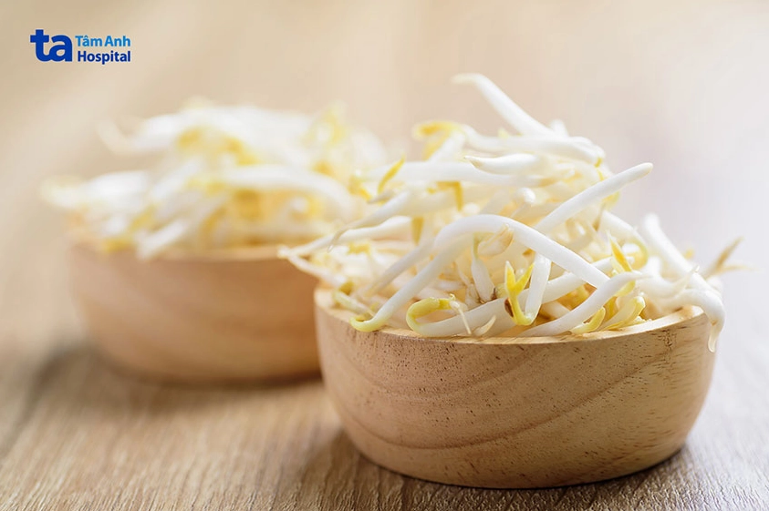 Giá đỗ nên được nấu chín