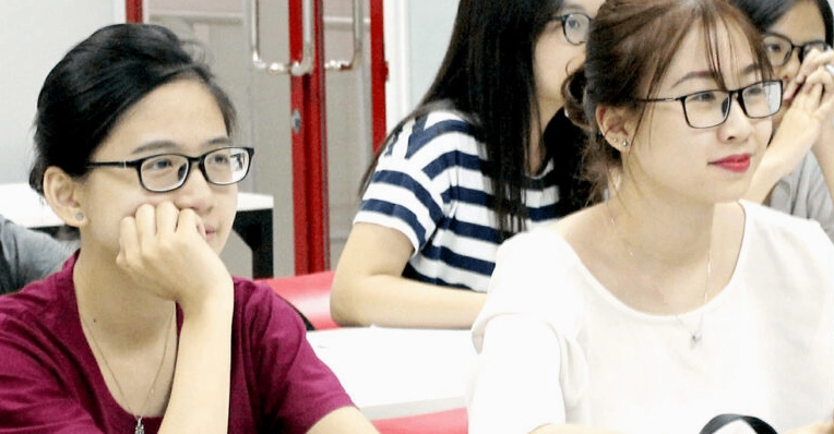 Giao tiếp tiếng Anh hiệu quả với ký tự @