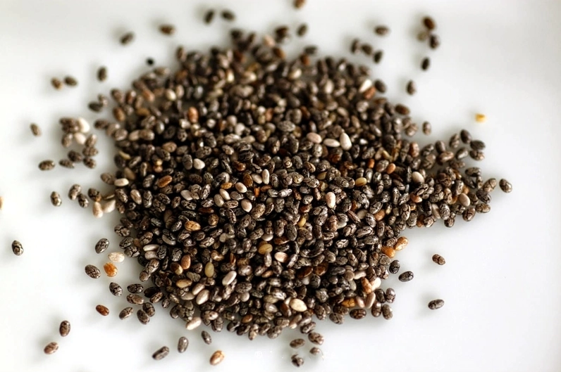 Hạt chia là nguồn cung cấp axit béo omega-3 tuyệt vời cho bà bầu