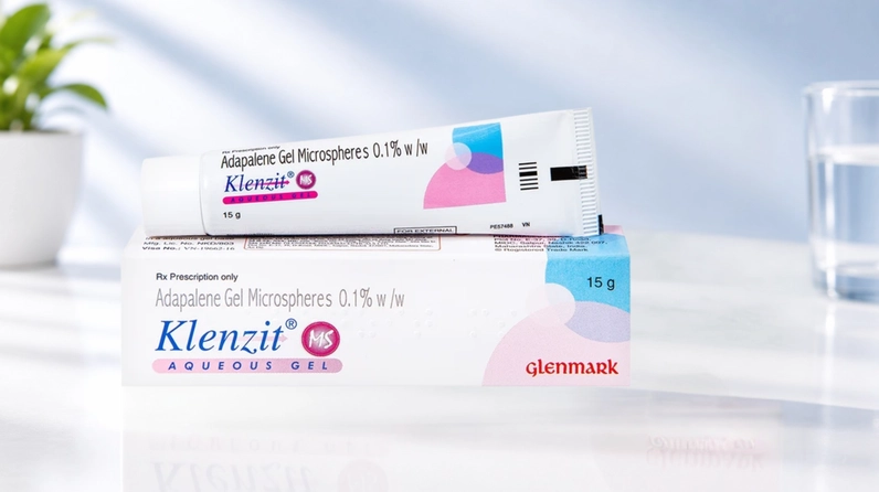 Klenzit MS được chỉ định để điều trị mụn trứng cá, đặc biệt là mụn đầu trắng (mụn ẩn)