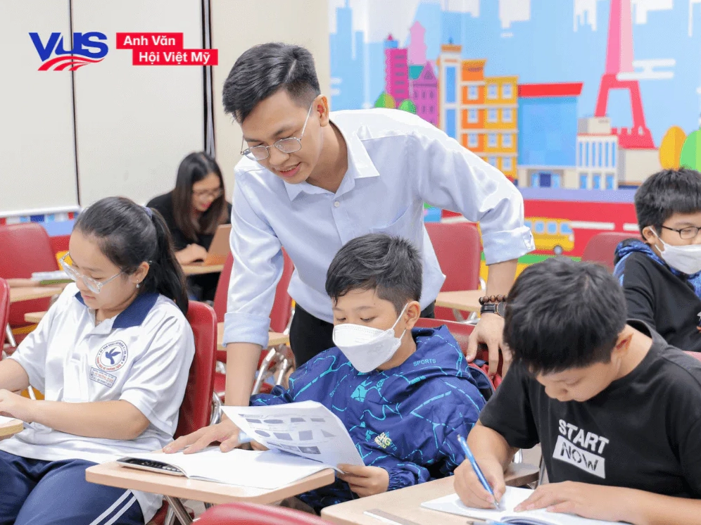 Luyện từ vựng tiếng Anh cùng VUS