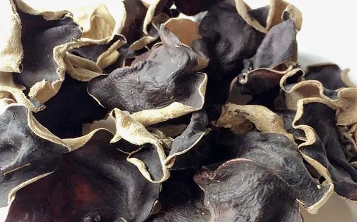 Mộc nhĩ sử dụng không đúng cách sẽ gây độc