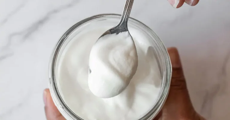 Nên ăn sữa chua vào lúc nào? Khám phá 4 thời điểm VÀNG tốt cho sức khỏe