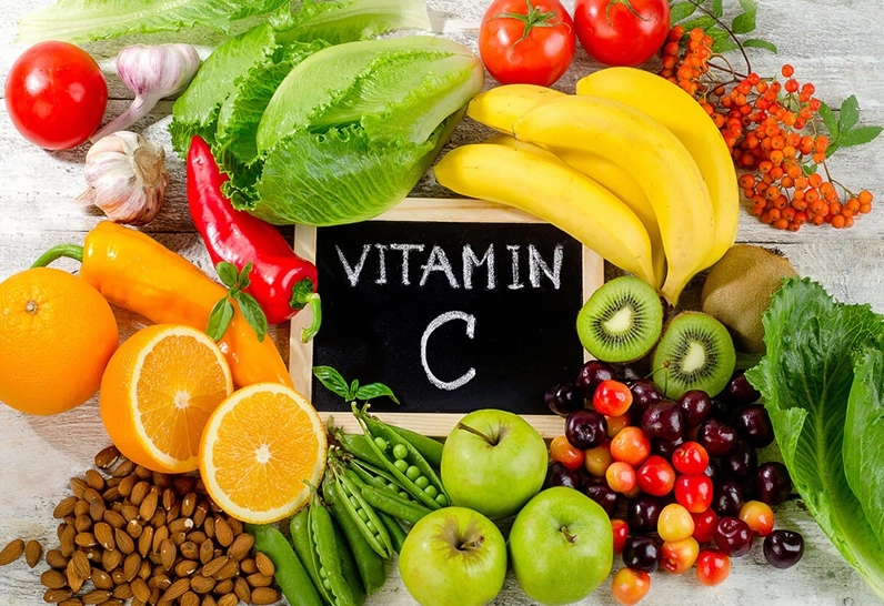 Người bệnh cúm A nên ăn nhiều thực phẩm có chứa vitamin C để tăng cường sức đề kháng.