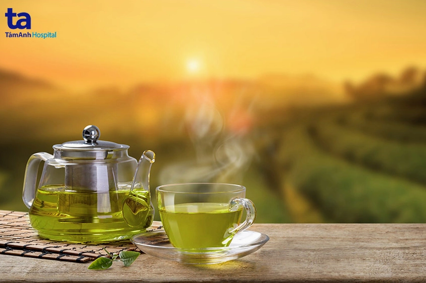 Trà xanh giúp giảm axit uric